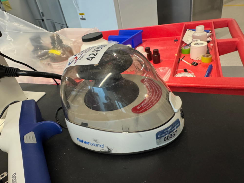 Image of Fisherbrand Micro Centrifuge